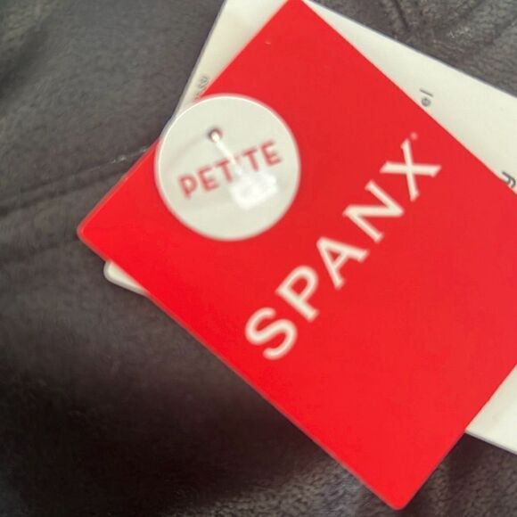 Spanx Women's Faux Leather Leggings In Black Size Medium - Picture 6 of 7